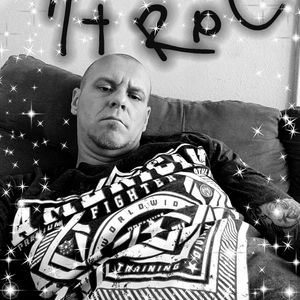 Meet your Posher, Jamison